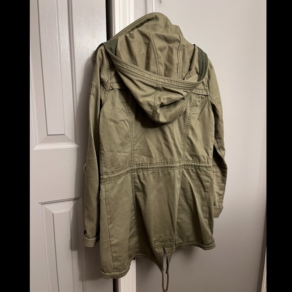 Womens Abercrombie Jacket - Picture 2 of 4